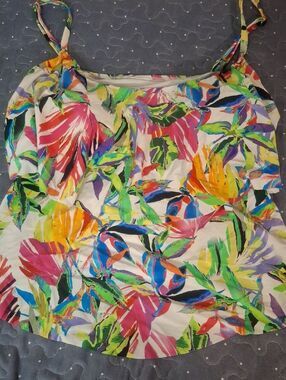 24th & Ocean Vibrant Multicolor Tropical Print Women's Tankini size large